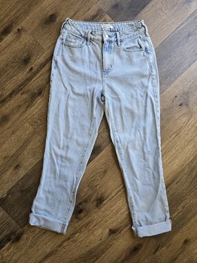 Pacsun Light Wash High-Rise Mom Jeans
